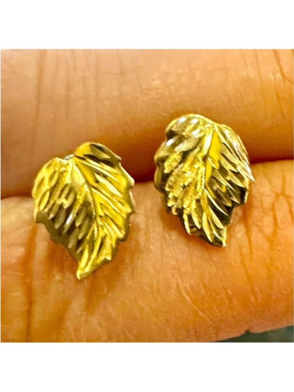 14K Solid Gold leaf earrings studs